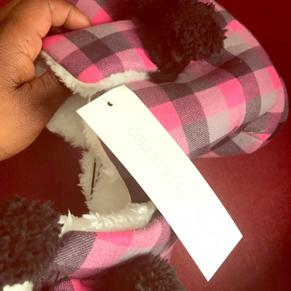 Women’s slipper booties